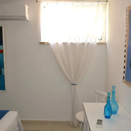 Terrace Πανσιόν Ταβίρα